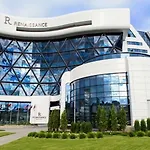 Renaissance 5*