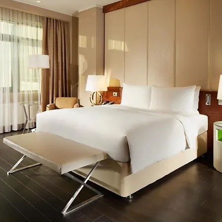 Hotel Renaissance 5*