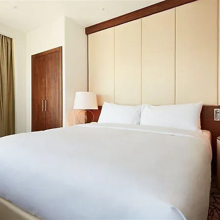 Szálloda Renaissance 5*