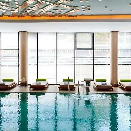 Renaissance 호텔 5*