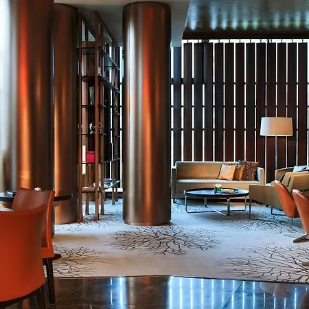 Szálloda Renaissance 5*