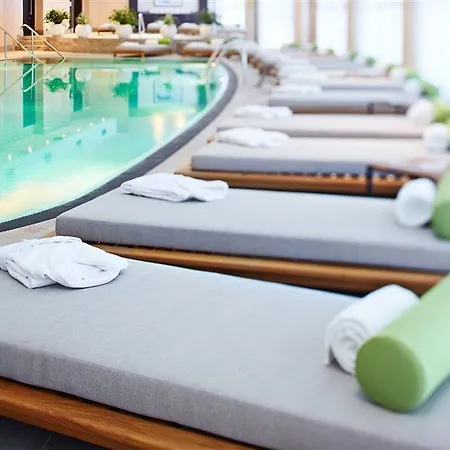 Renaissance Hotell