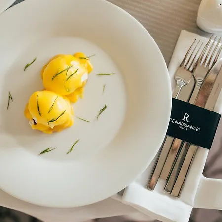 Renaissance 5* Minsk