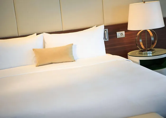 Renaissance 5* Mińsk